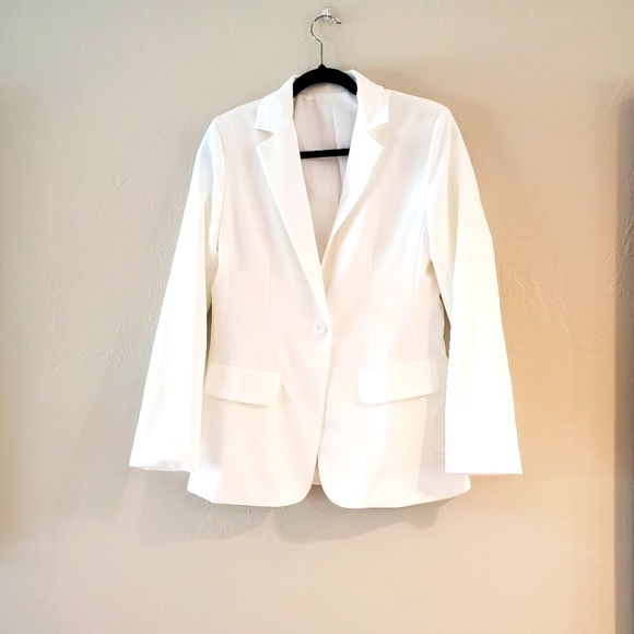 White Women's blazer Size M - Picture 1 of 5